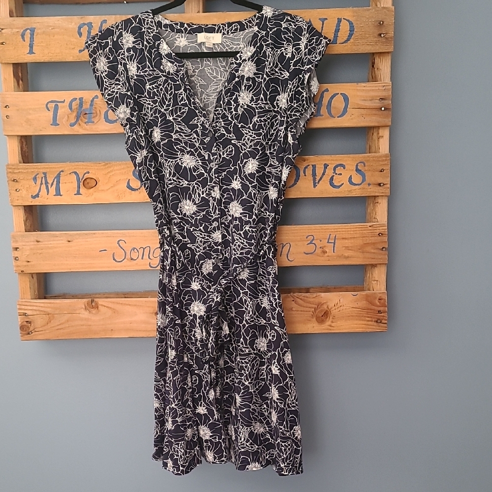 LOFT Tie-waist Navy and White Floral Dress